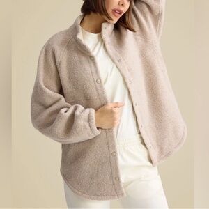 ISO Outdoor Voices Megafleece Snap Jacket